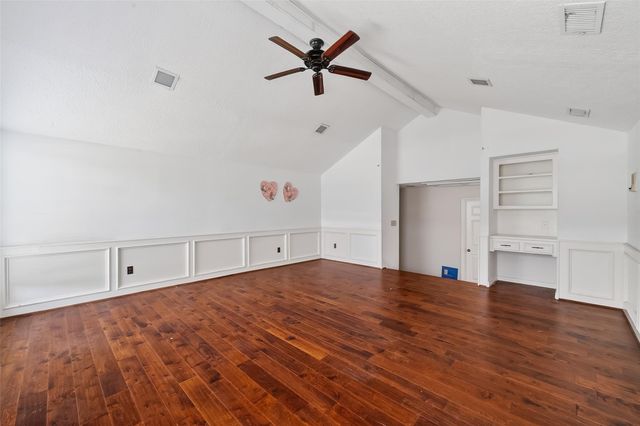 15307 T C Jester Boulevard, Houston, TX 77068