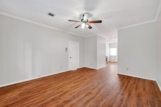 15307 T C Jester Boulevard, Houston, TX 77068