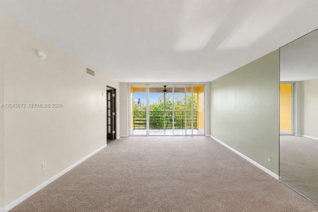 3010 N Course Dr 510, Pompano Beach, FL 33069