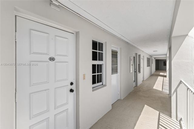 3010 N Course Dr 510, Pompano Beach, FL 33069