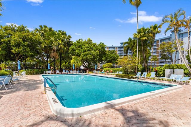3010 N Course Dr 510, Pompano Beach, FL 33069