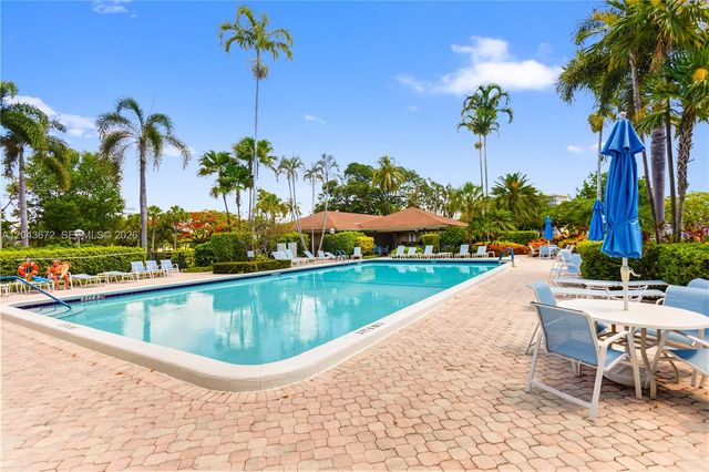 3010 N Course Dr 510, Pompano Beach, FL 33069
