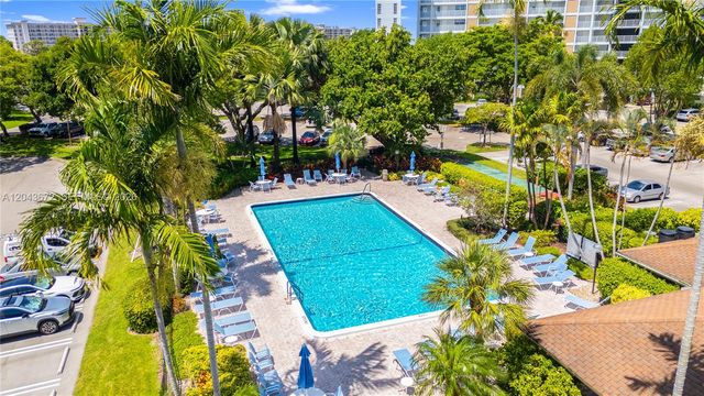3010 N Course Dr 510, Pompano Beach, FL 33069