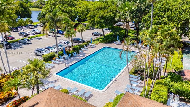 3010 N Course Dr 510, Pompano Beach, FL 33069