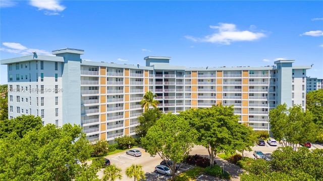 3010 N Course Dr 510, Pompano Beach, FL 33069