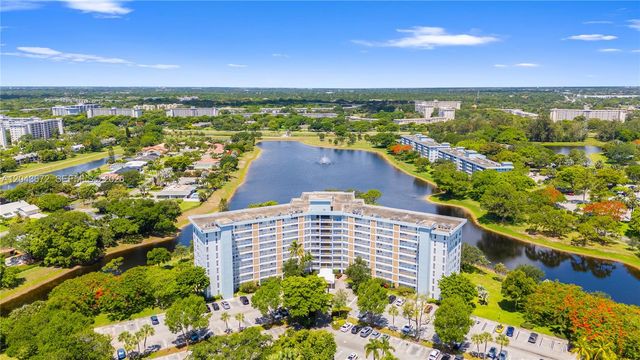 3010 N Course Dr 510, Pompano Beach, FL 33069