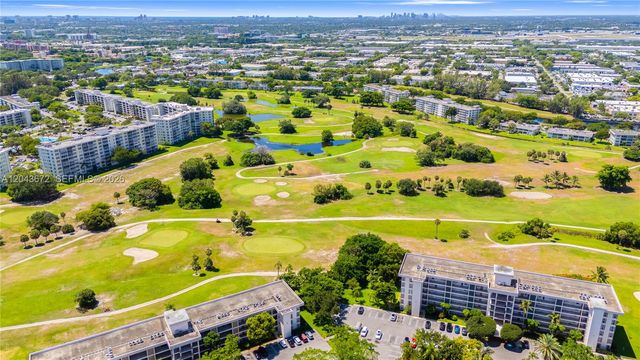 3010 N Course Dr 510, Pompano Beach, FL 33069