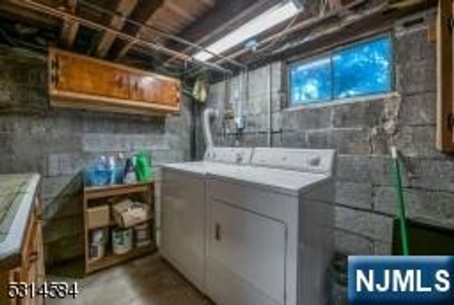 41 Bellot Road, Ringwood, NJ 07456