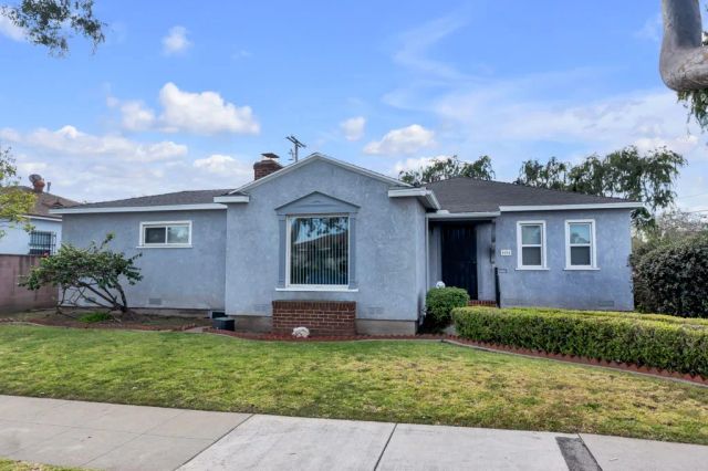 4854 W 94th Street, Inglewood, CA 90301