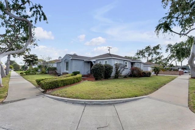 4854 W 94th Street, Inglewood, CA 90301