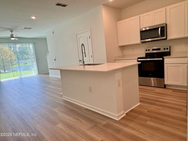 5989 ORTEGA LAKE Drive, Jacksonville, FL 32244