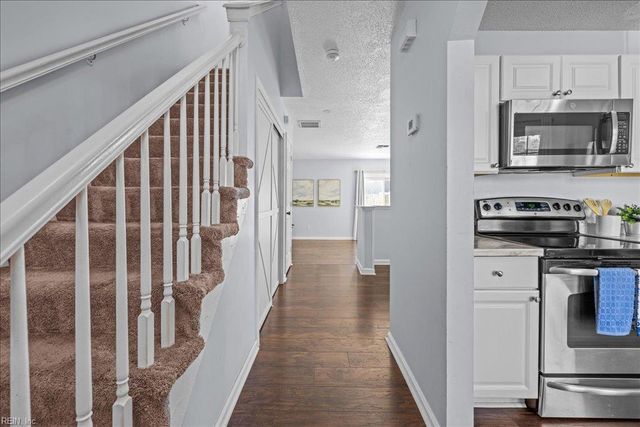 1921 Southaven DR, Virginia Beach, VA 23464