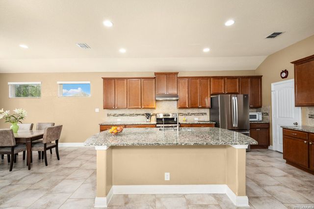 1610 Sun Canyon Blvd, New Braunfels, TX 78130