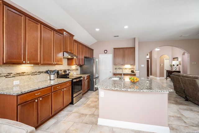 1610 Sun Canyon Blvd, New Braunfels, TX 78130