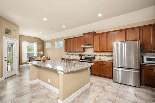 1610 Sun Canyon Blvd, New Braunfels, TX 78130