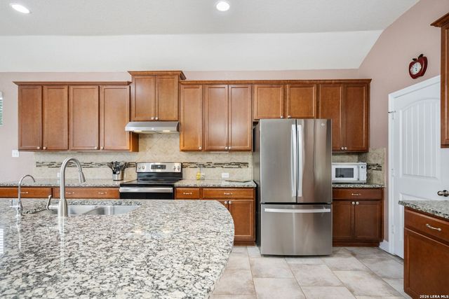 1610 Sun Canyon Blvd, New Braunfels, TX 78130