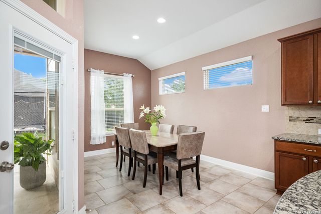 1610 Sun Canyon Blvd, New Braunfels, TX 78130