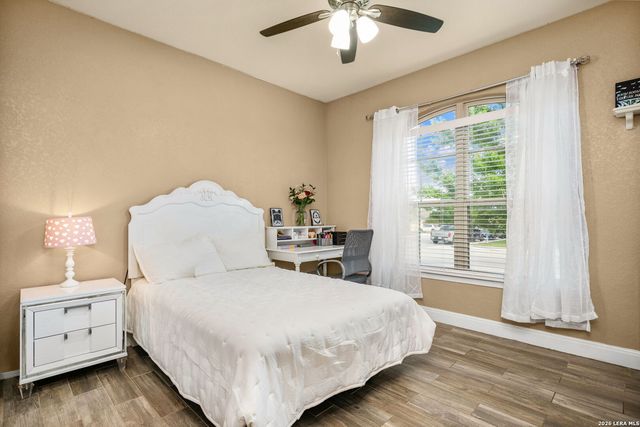 1610 Sun Canyon Blvd, New Braunfels, TX 78130