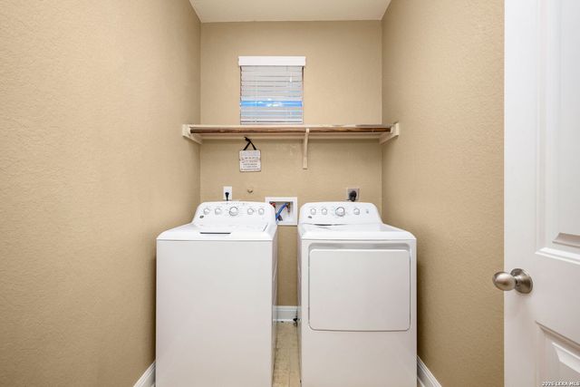 1610 Sun Canyon Blvd, New Braunfels, TX 78130