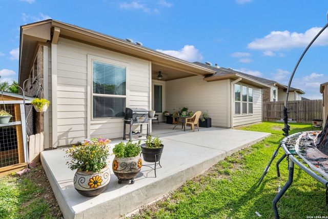 1610 Sun Canyon Blvd, New Braunfels, TX 78130