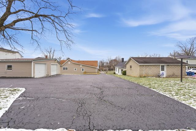 433 N College Street, Harrodsburg, KY 40330