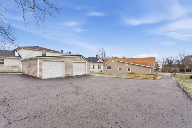 433 N College Street, Harrodsburg, KY 40330