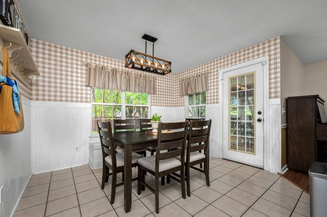 3342 Meadowhill Dr, Murfreesboro, TN 37130