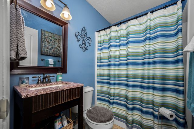 3342 Meadowhill Dr, Murfreesboro, TN 37130