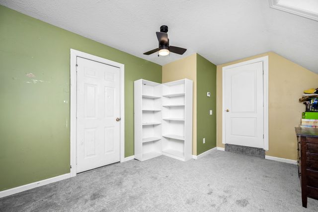 3342 Meadowhill Dr, Murfreesboro, TN 37130