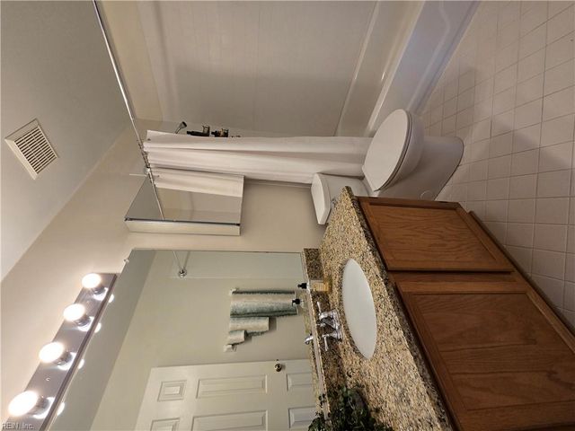 1208 Foursome LN, Virginia Beach, VA 23455