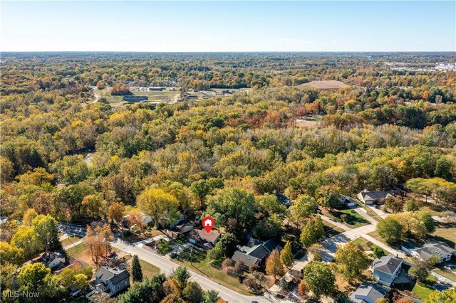 1711 Gulf Road, Elyria, OH 44035