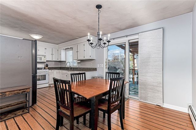 41 Dayton Avenue, Warwick, RI 02889