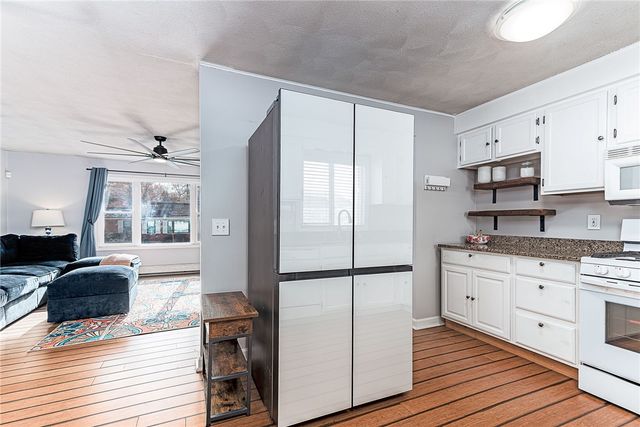 41 Dayton Avenue, Warwick, RI 02889