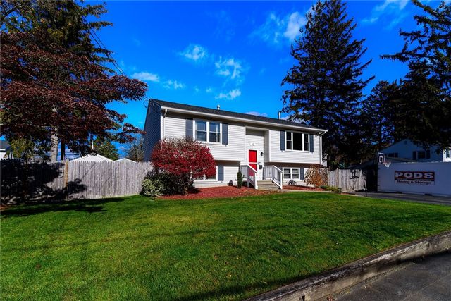 41 Dayton Avenue, Warwick, RI 02889