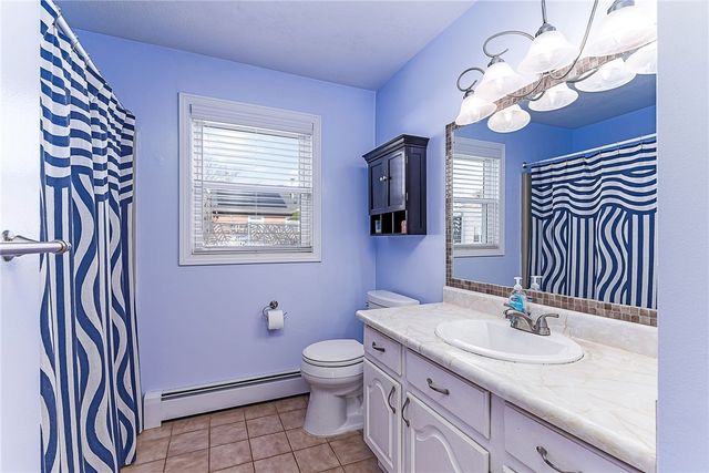 41 Dayton Avenue, Warwick, RI 02889