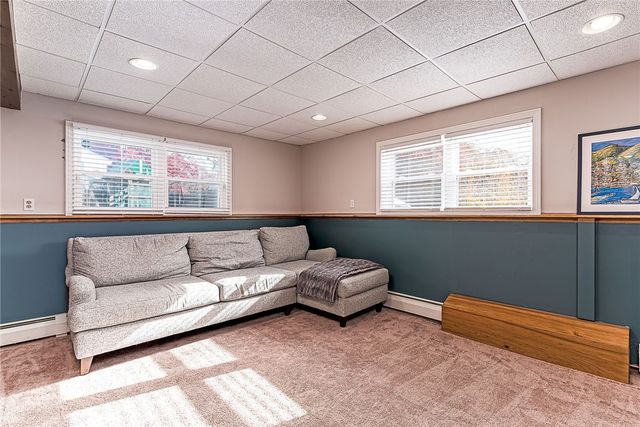 41 Dayton Avenue, Warwick, RI 02889