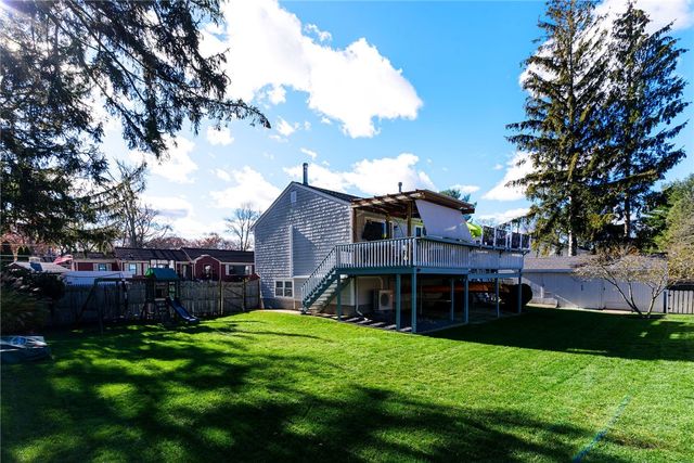 41 Dayton Avenue, Warwick, RI 02889