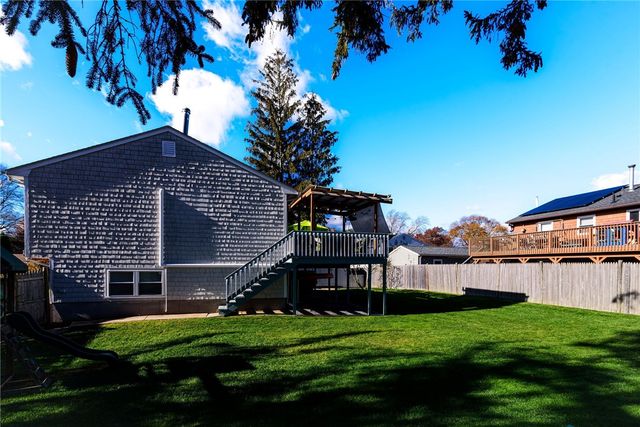 41 Dayton Avenue, Warwick, RI 02889