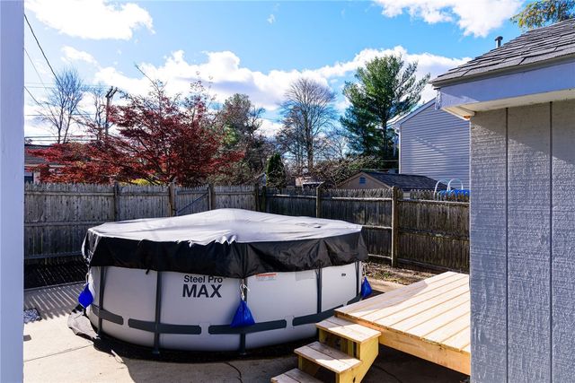 41 Dayton Avenue, Warwick, RI 02889