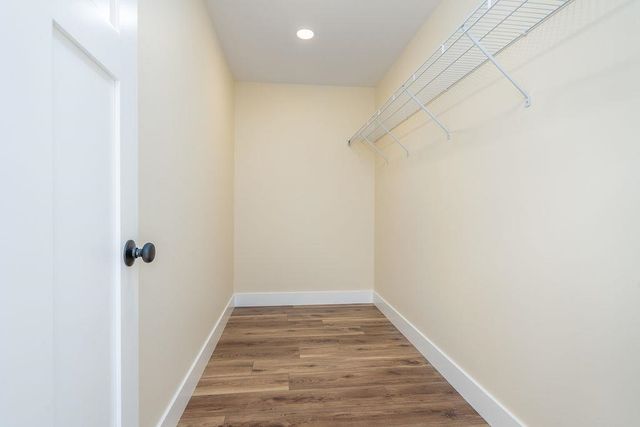 320 Knox Marsh Road, Madbury, NH 03823