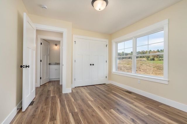 320 Knox Marsh Road, Madbury, NH 03823