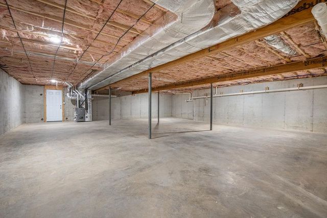 320 Knox Marsh Road, Madbury, NH 03823