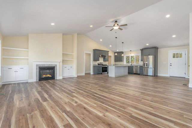 320 Knox Marsh Road, Madbury, NH 03823