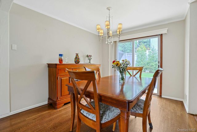 70 Durham Road, White Plains, NY 10607