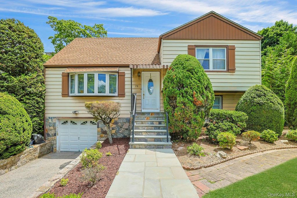70 Durham Road, White Plains, NY 10607