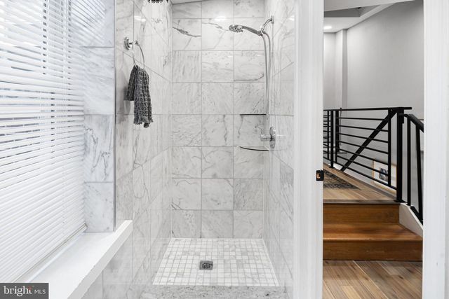 2425 FAIRMOUNT AVE, Philadelphia, PA 19130