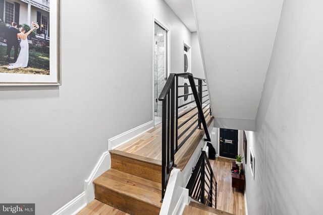 2425 FAIRMOUNT AVE, Philadelphia, PA 19130