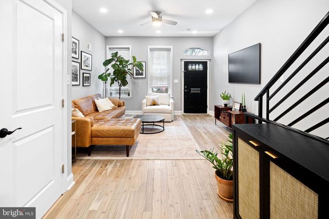 2425 FAIRMOUNT AVE, Philadelphia, PA 19130