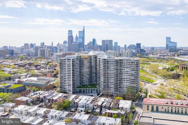 2425 FAIRMOUNT AVE, Philadelphia, PA 19130