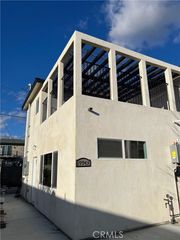 19943 Covello Street, Winnetka (los Angeles), CA 91306